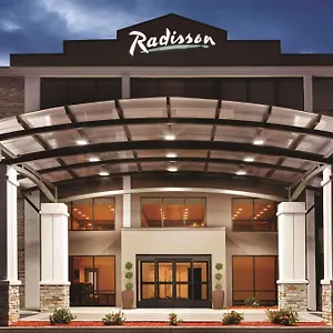 *** Hotel Radisson Airport United States